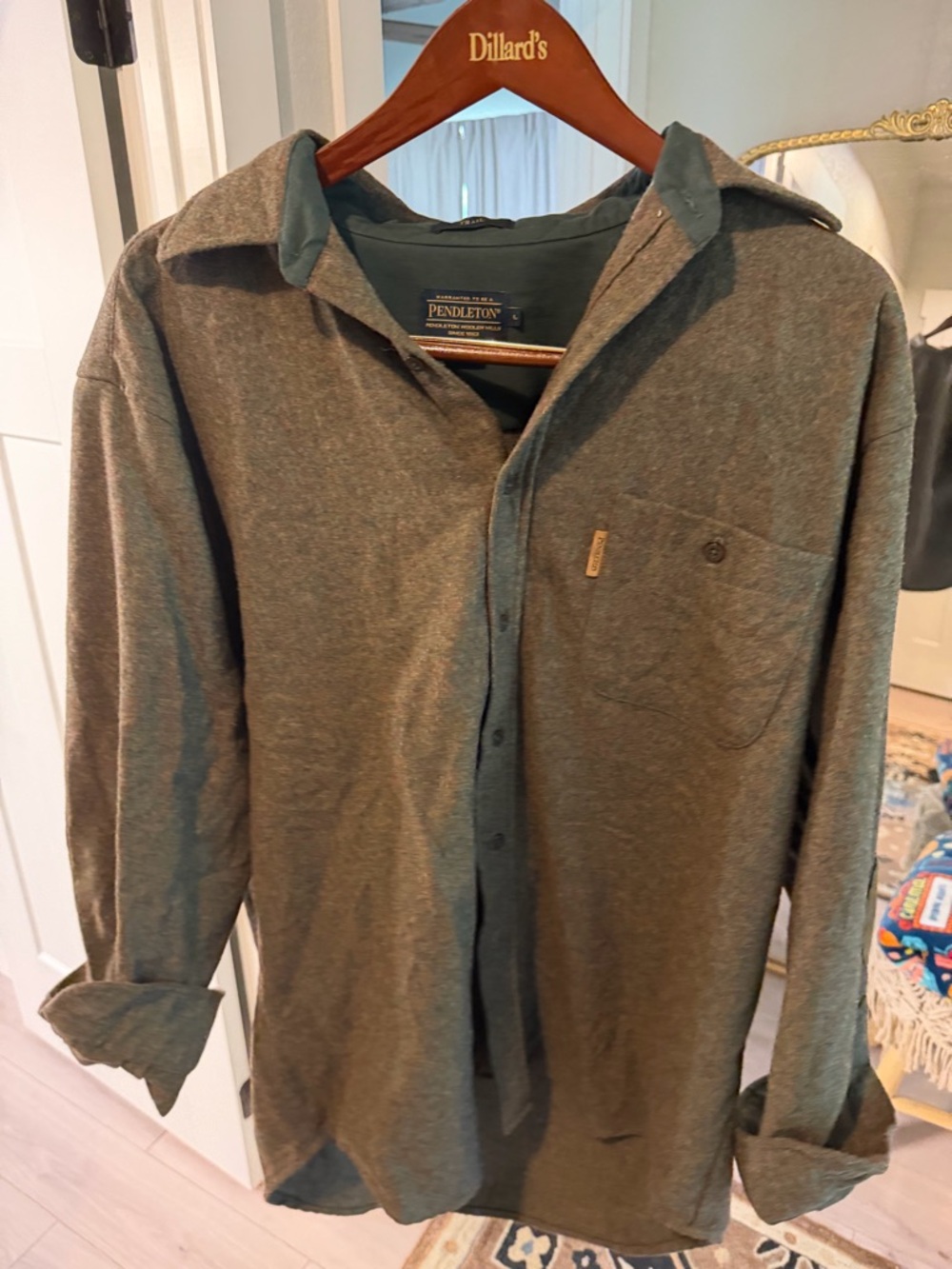 Pendleton Woolen Button-Up Shirt (Olive)